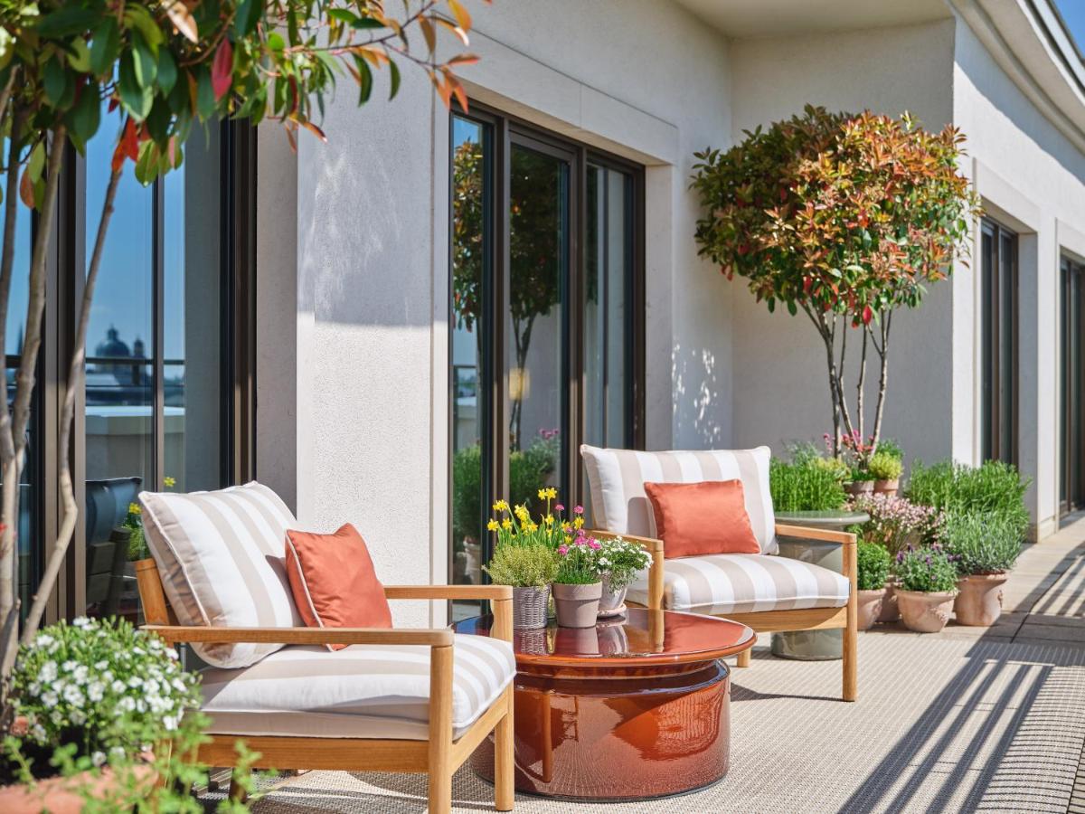 Rocco Forte The Charles Hotel