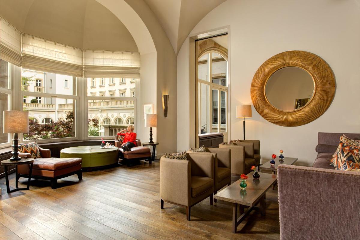 Rocco Forte Villa Kennedy