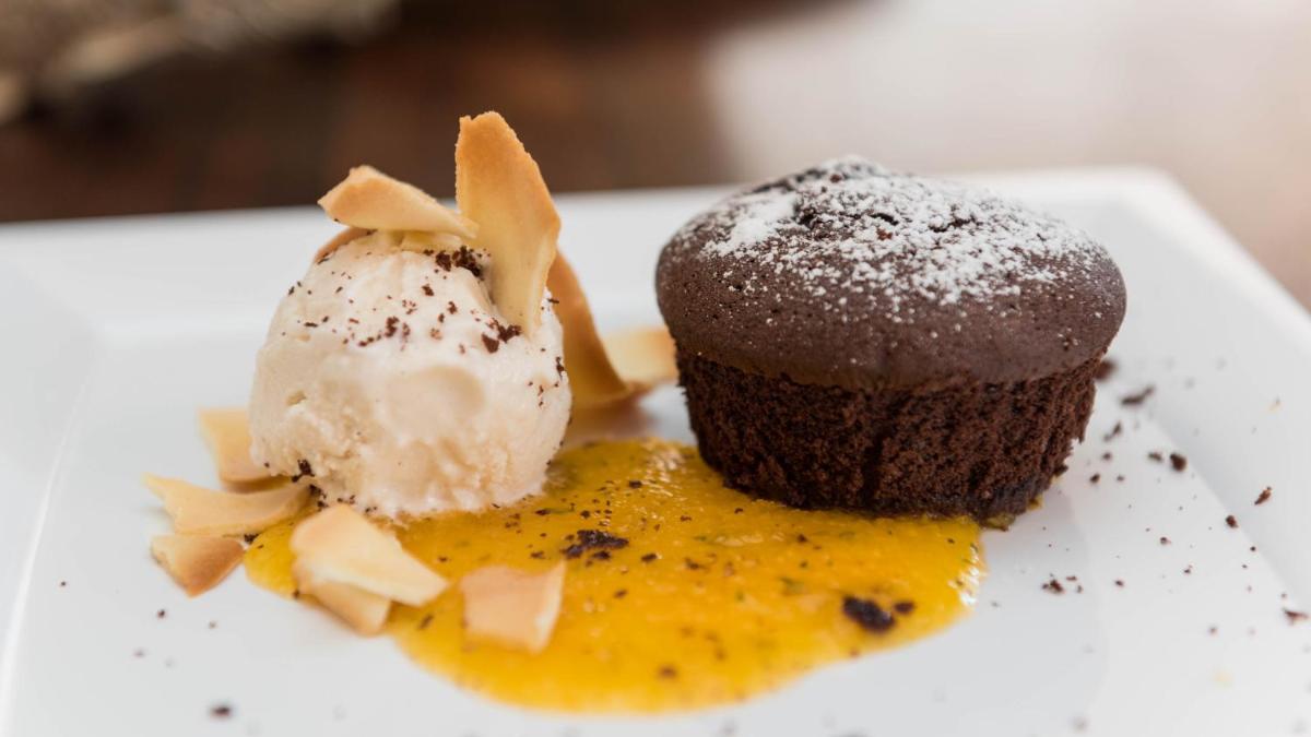 Romantic Hotel & Restaurant Villa Cheta Elite