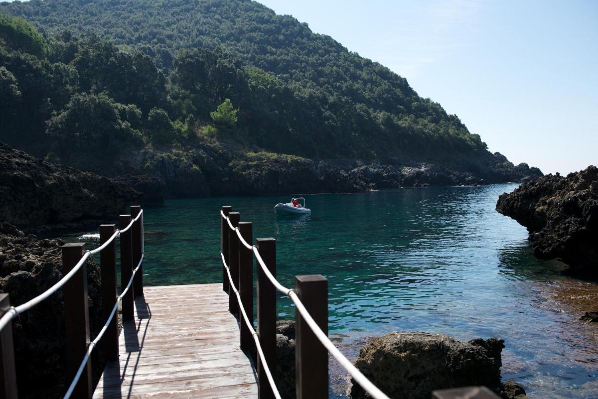 Romantic Hotel & Restaurant Villa Cheta Elite