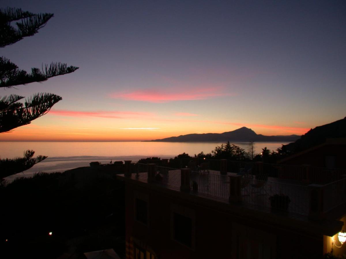 Romantic Hotel & Restaurant Villa Cheta Elite