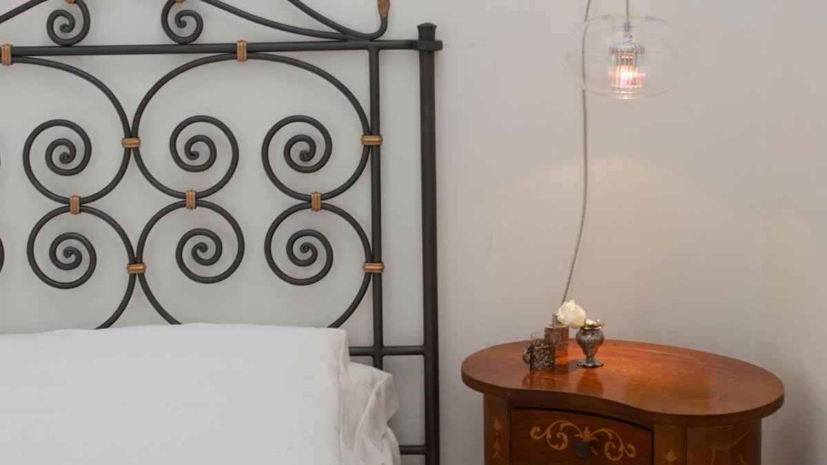 Romantic Hotel & Restaurant Villa Cheta Elite