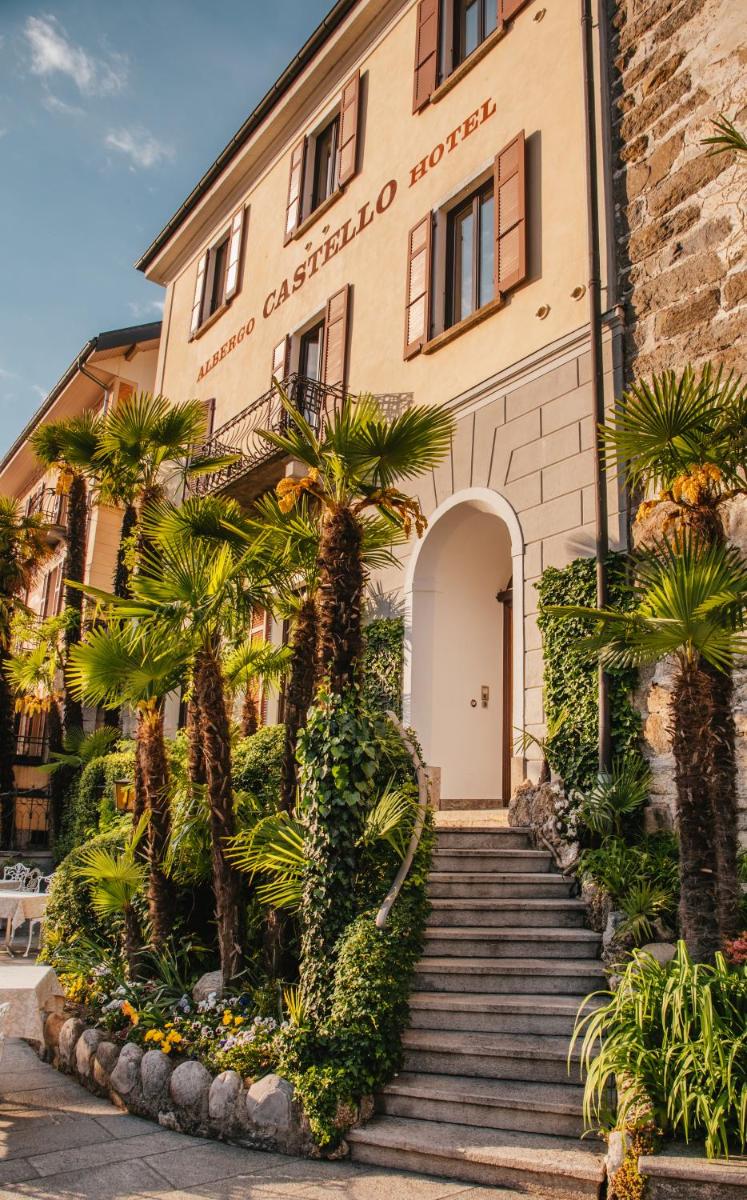 Hotel Castello Seeschloss, lake & pool castle