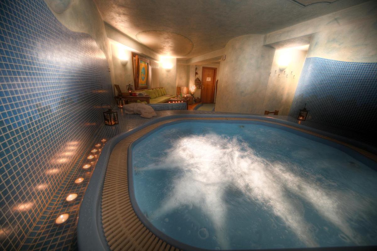 Villa Novecento Romantic Hotel - Estella Hotel Collection & Experience