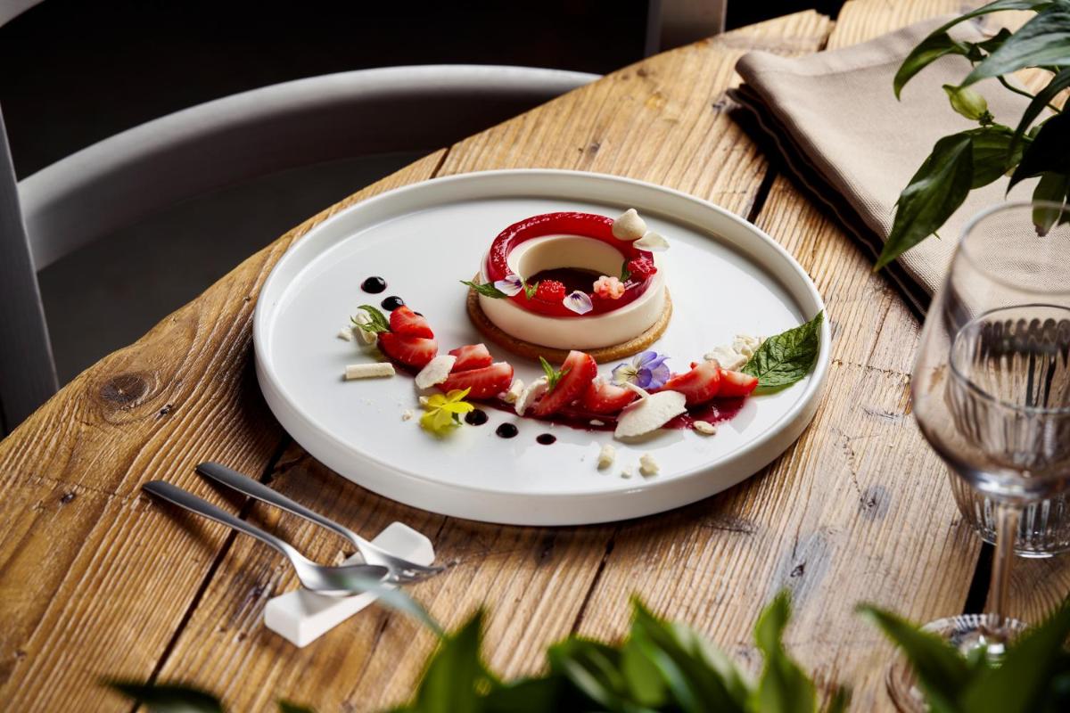 Ros'e Mari Green Home Hotel