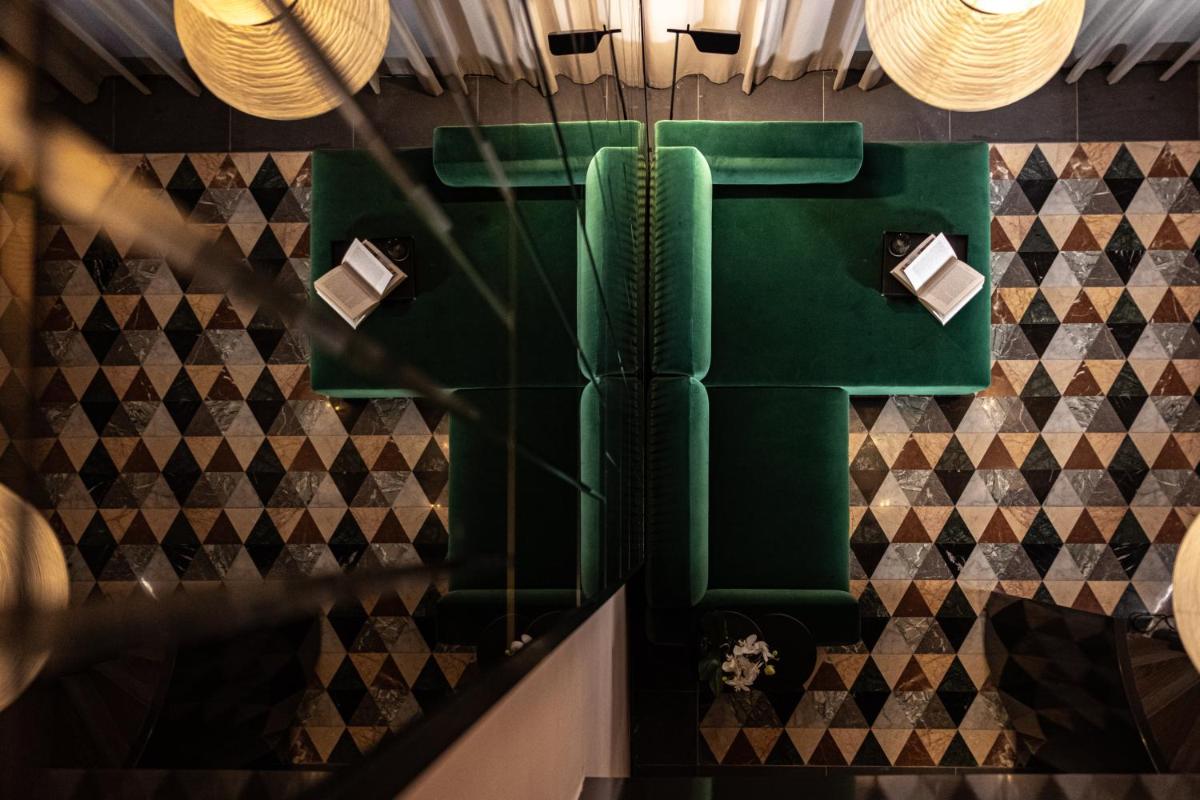 Rosselli AX Privilege