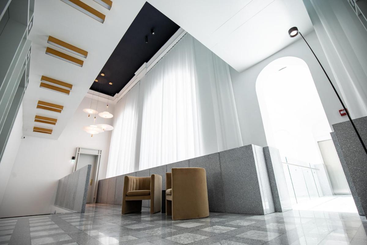 Rosselli AX Privilege