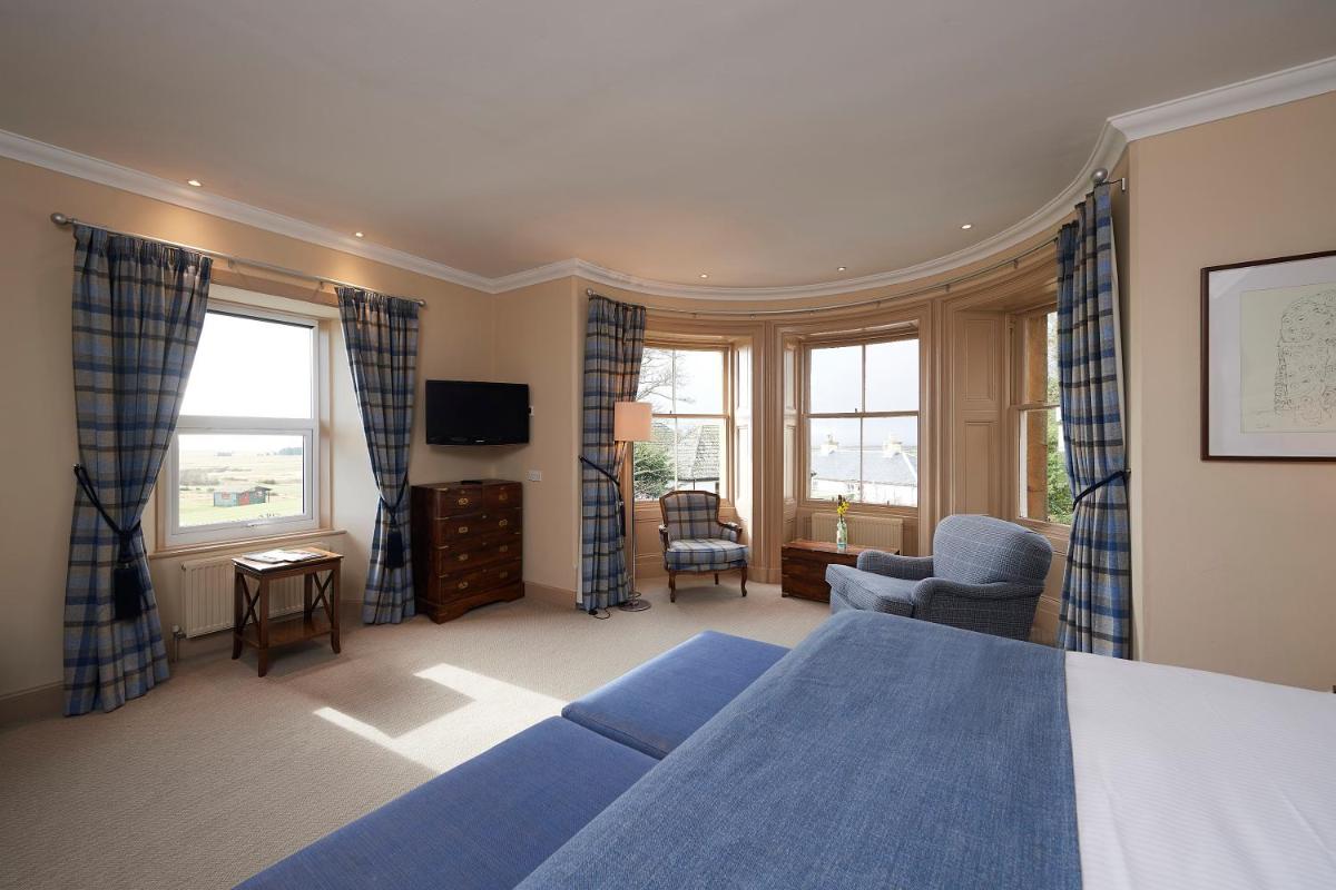 Royal Golf Hotel, by Highland Coast Hotels
