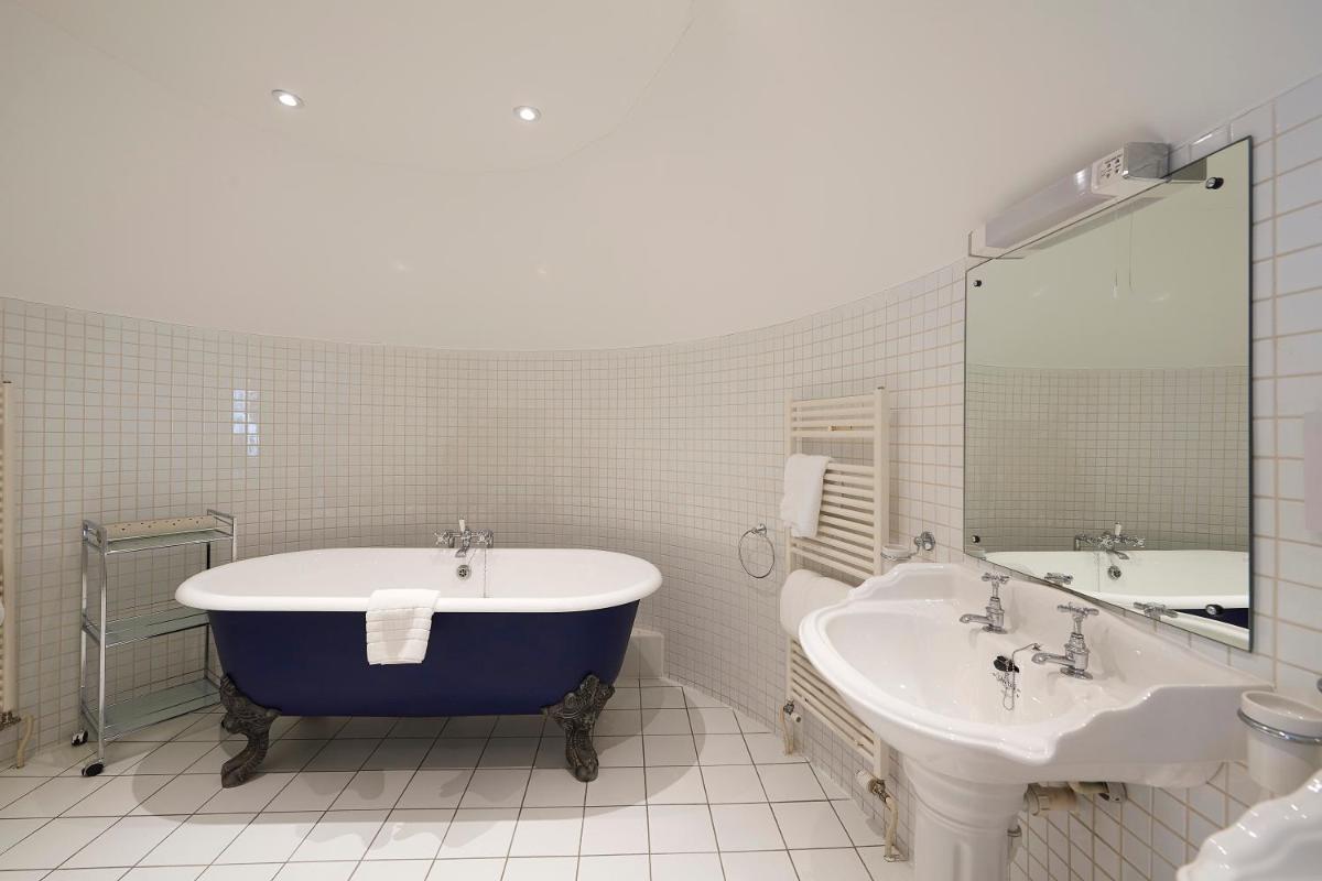 Royal Golf Hotel, by Highland Coast Hotels