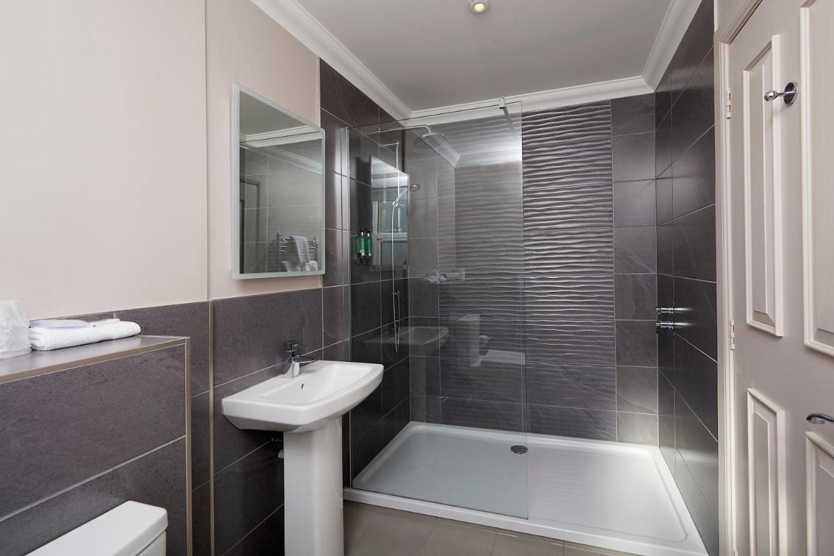 Royal Golf Hotel, by Highland Coast Hotels