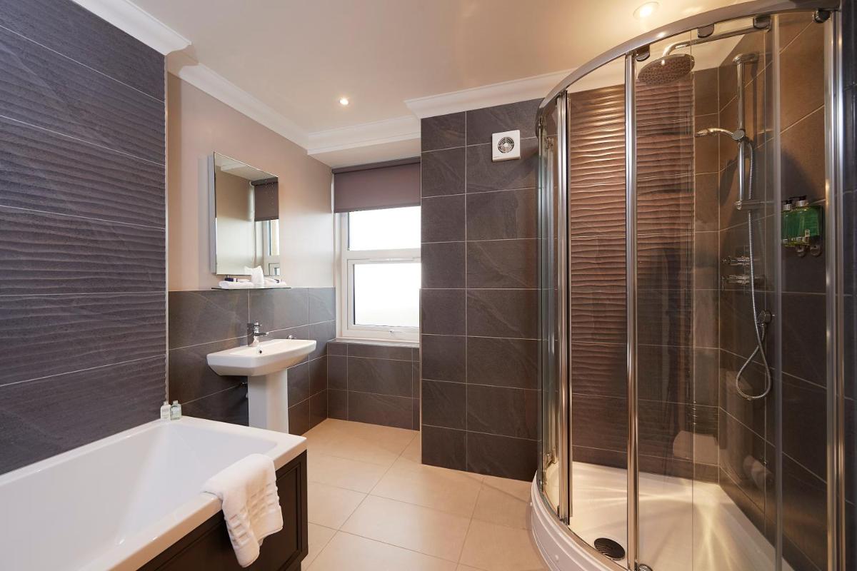 Royal Golf Hotel, by Highland Coast Hotels