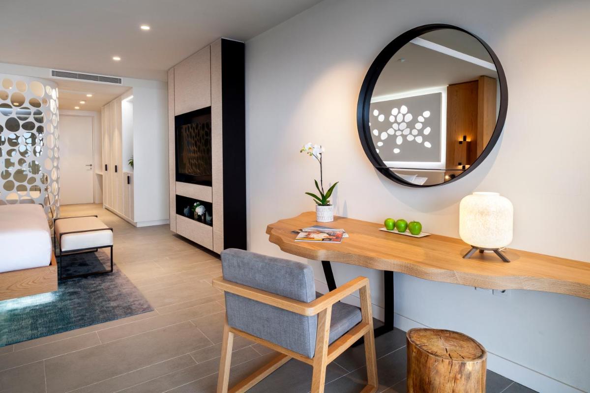 Royal Hideaway Corales Beach - Adults Only