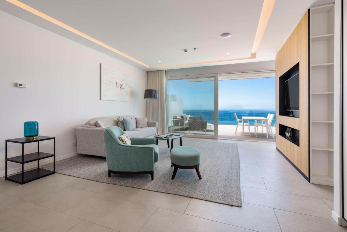 Royal Hideaway Corales Suites