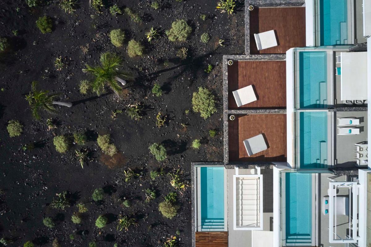 Royal Hideaway Corales Suites