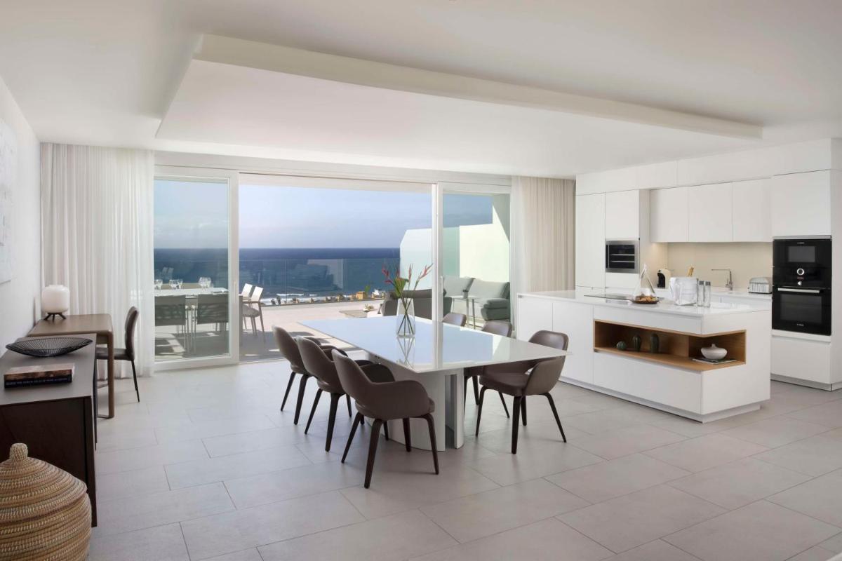 Royal Hideaway Corales Suites