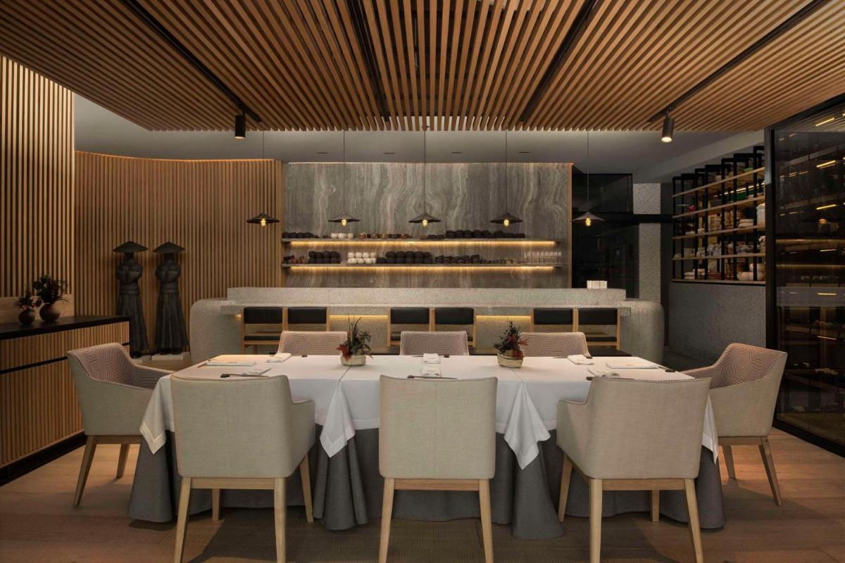 Royal Hideaway Corales Suites