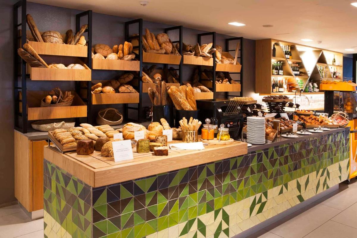 Royal Hideaway Corales Suites