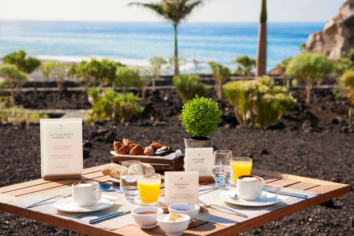 Royal Hideaway Corales Suites