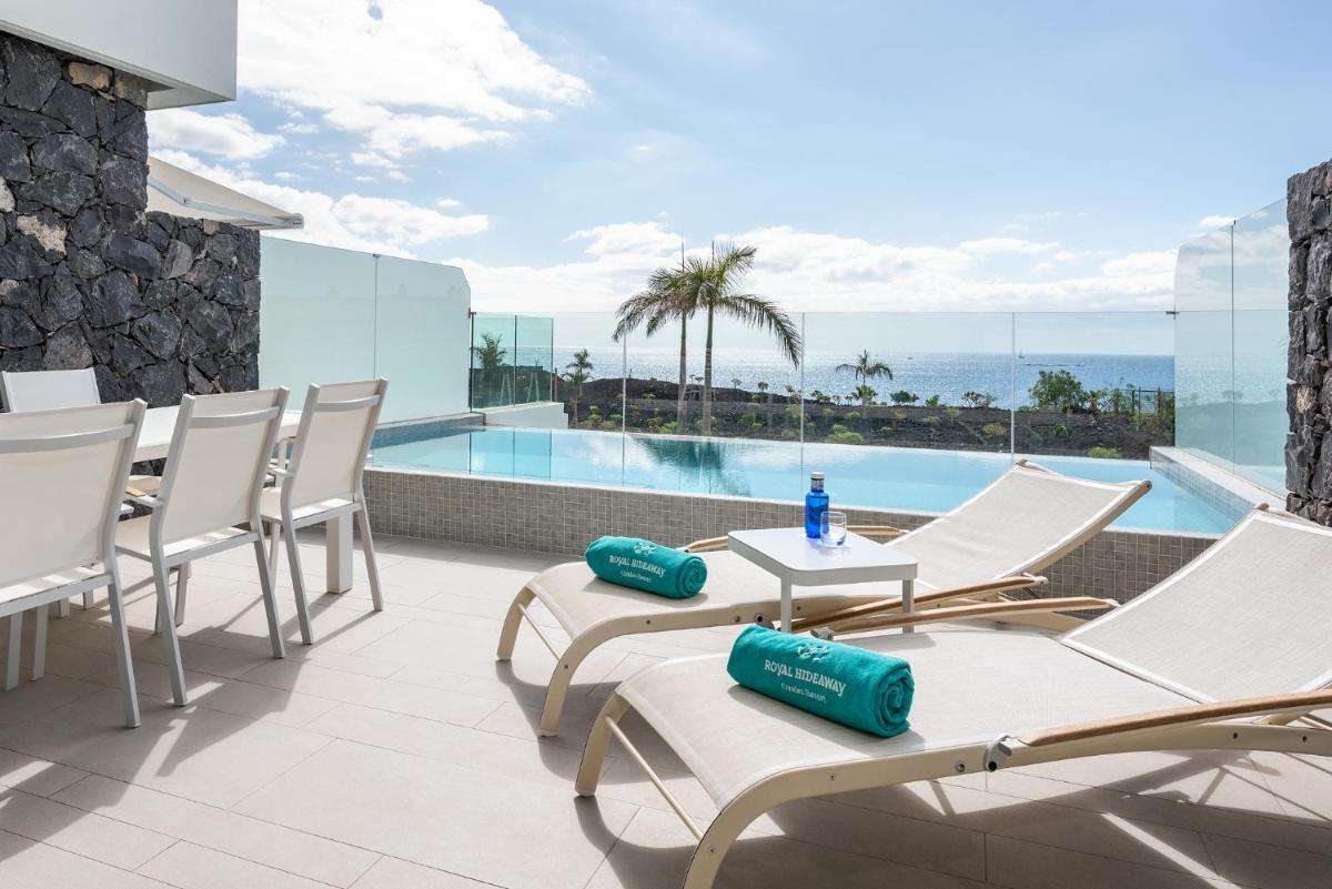 Royal Hideaway Corales Suites