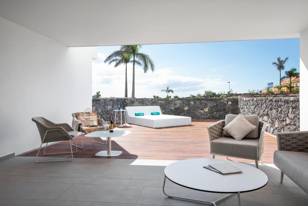 Royal Hideaway Corales Suites