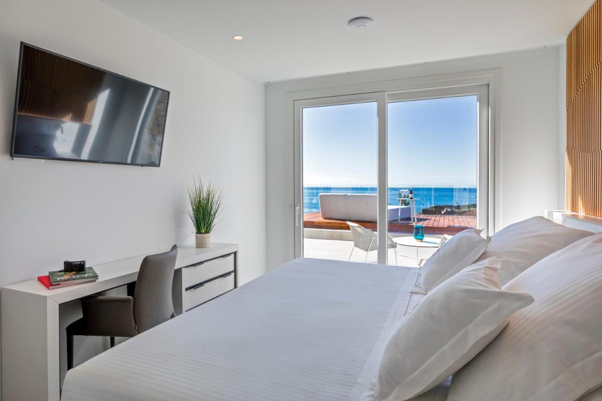 Royal Hideaway Corales Suites