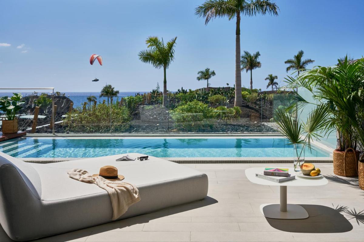 Royal Hideaway Corales Suites