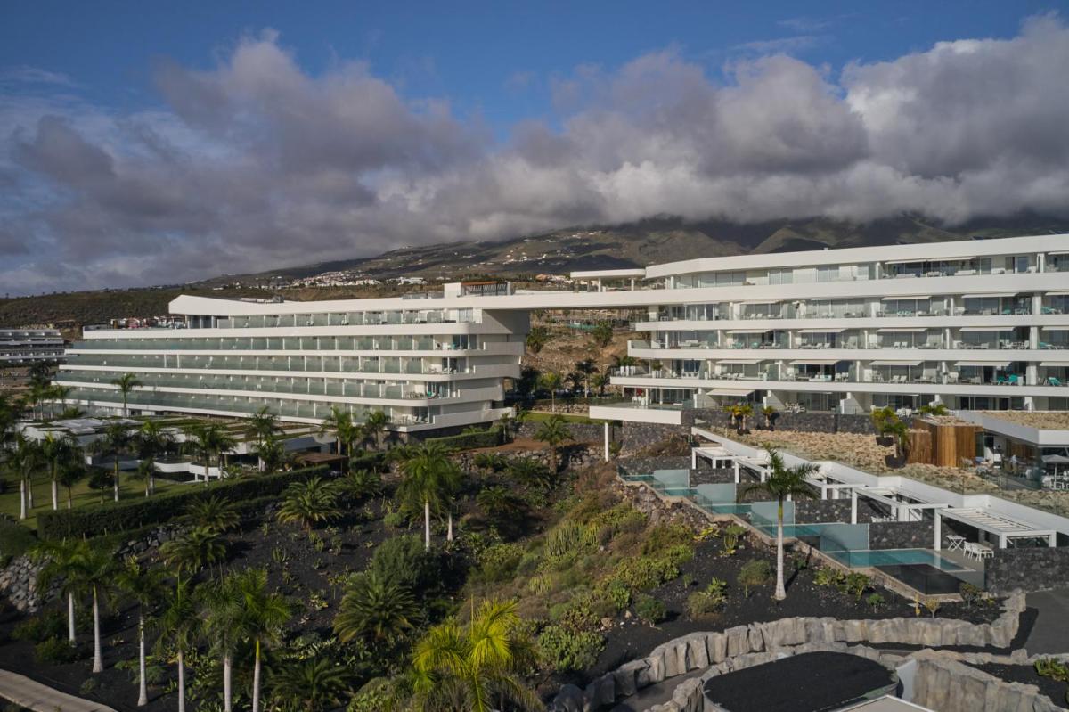 Royal Hideaway Corales Suites