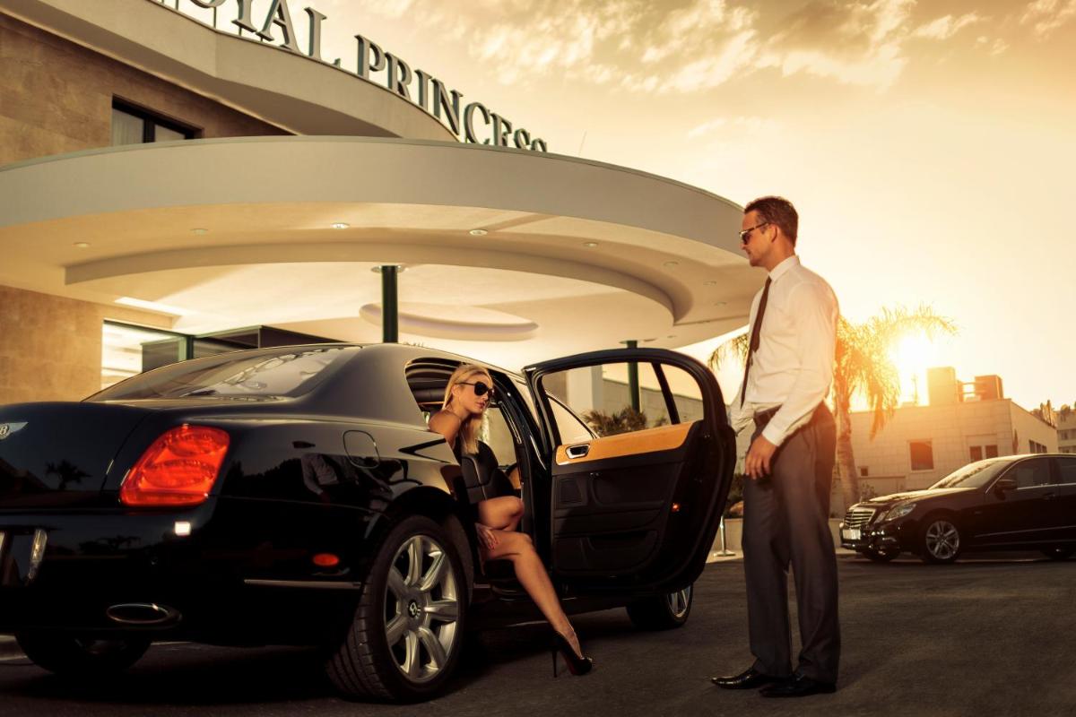 Royal Princess Hotel