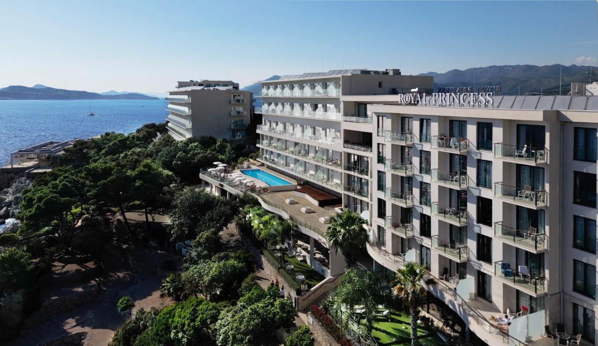 Royal Princess Hotel