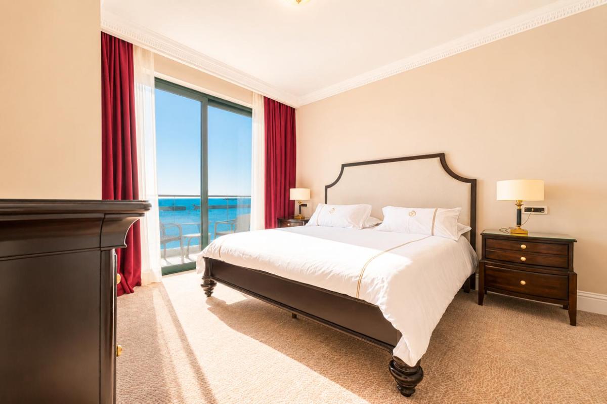 Royal Princess Hotel