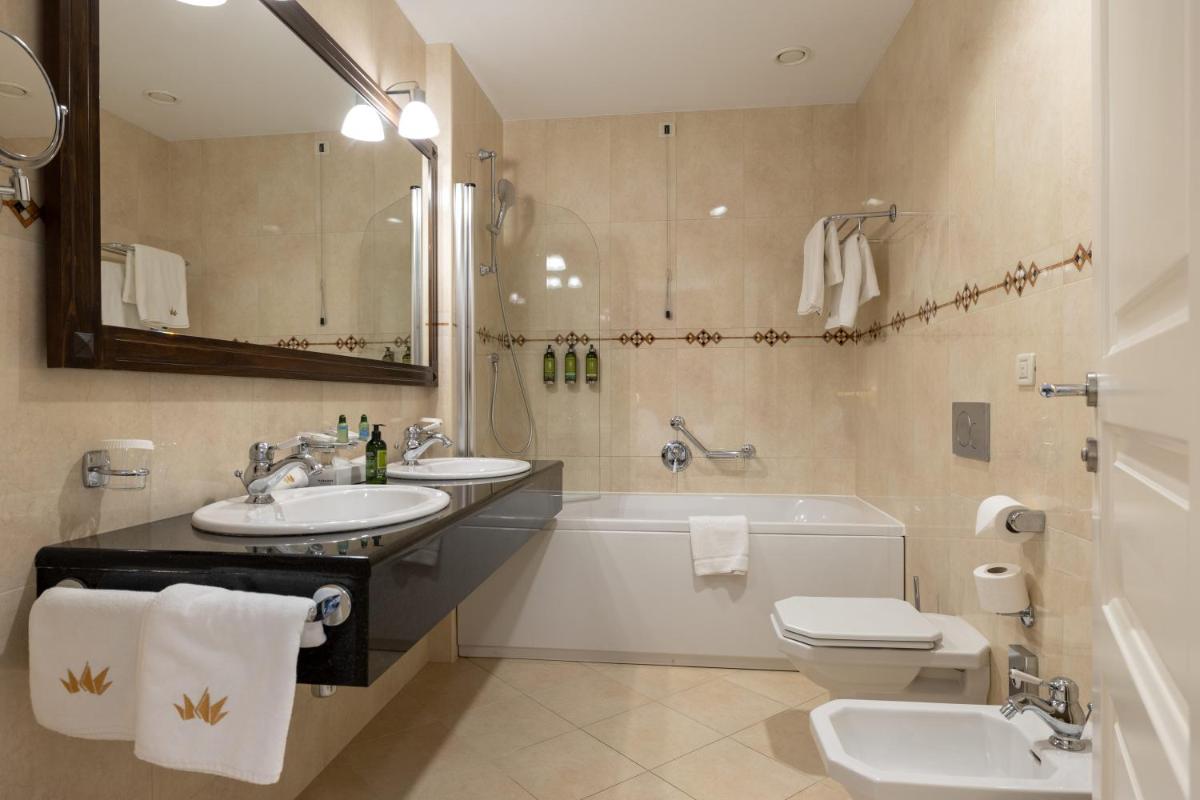 Royal Princess Hotel