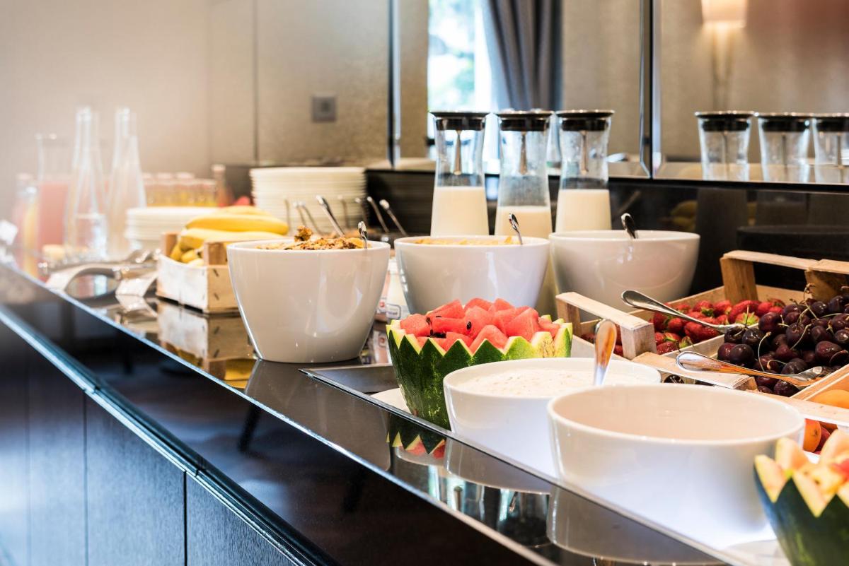 Royal Savoy Hotel & Spa