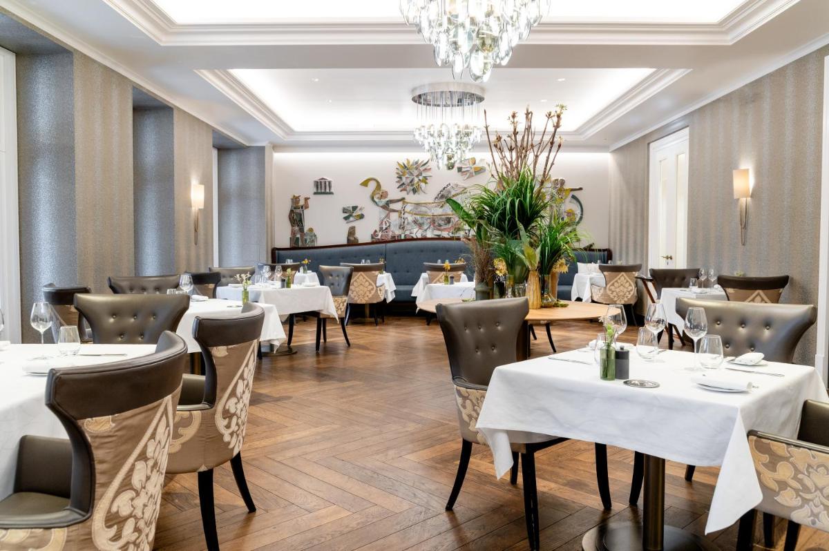 Royal Savoy Hotel & Spa