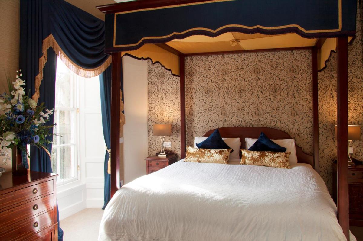 Royal Scots Club