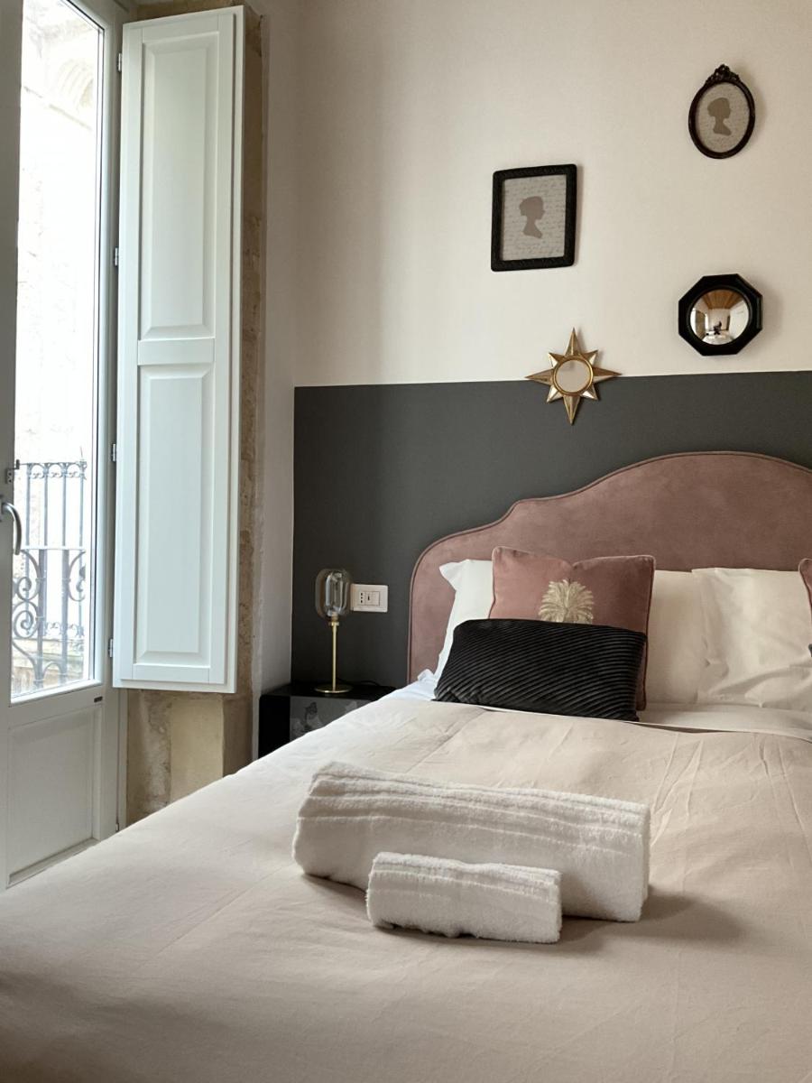Rua 39 fine apartments by Dimore in Sicily