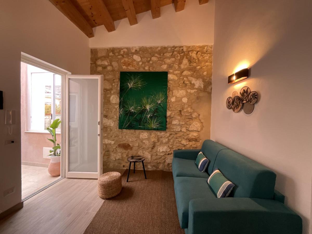 Rua 39 fine apartments by Dimore in Sicily
