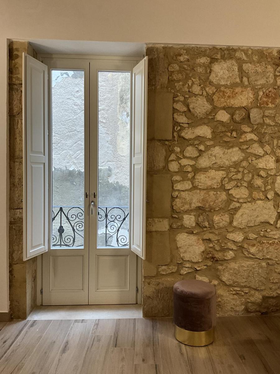 Rua 39 fine apartments by Dimore in Sicily