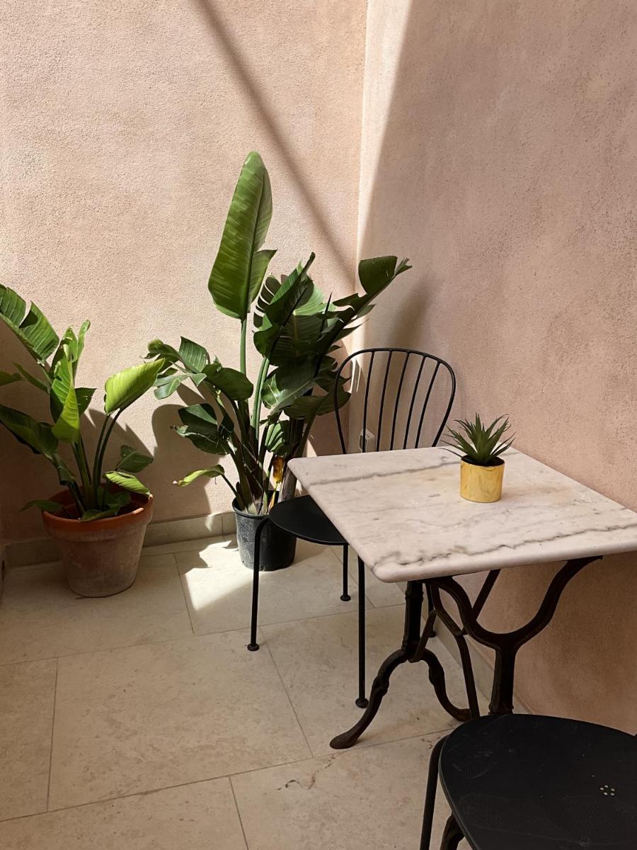 Rua 39 fine apartments by Dimore in Sicily