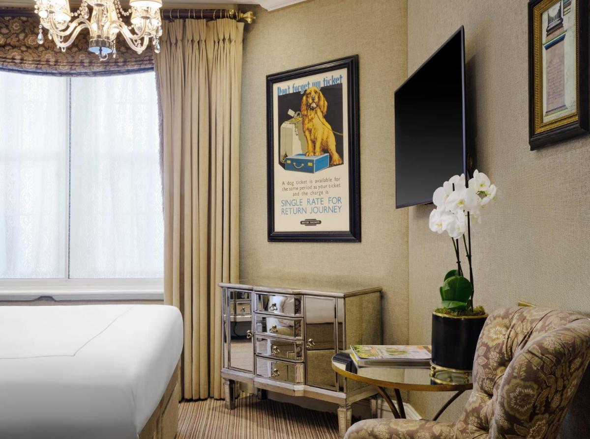 Rubens At The Palace