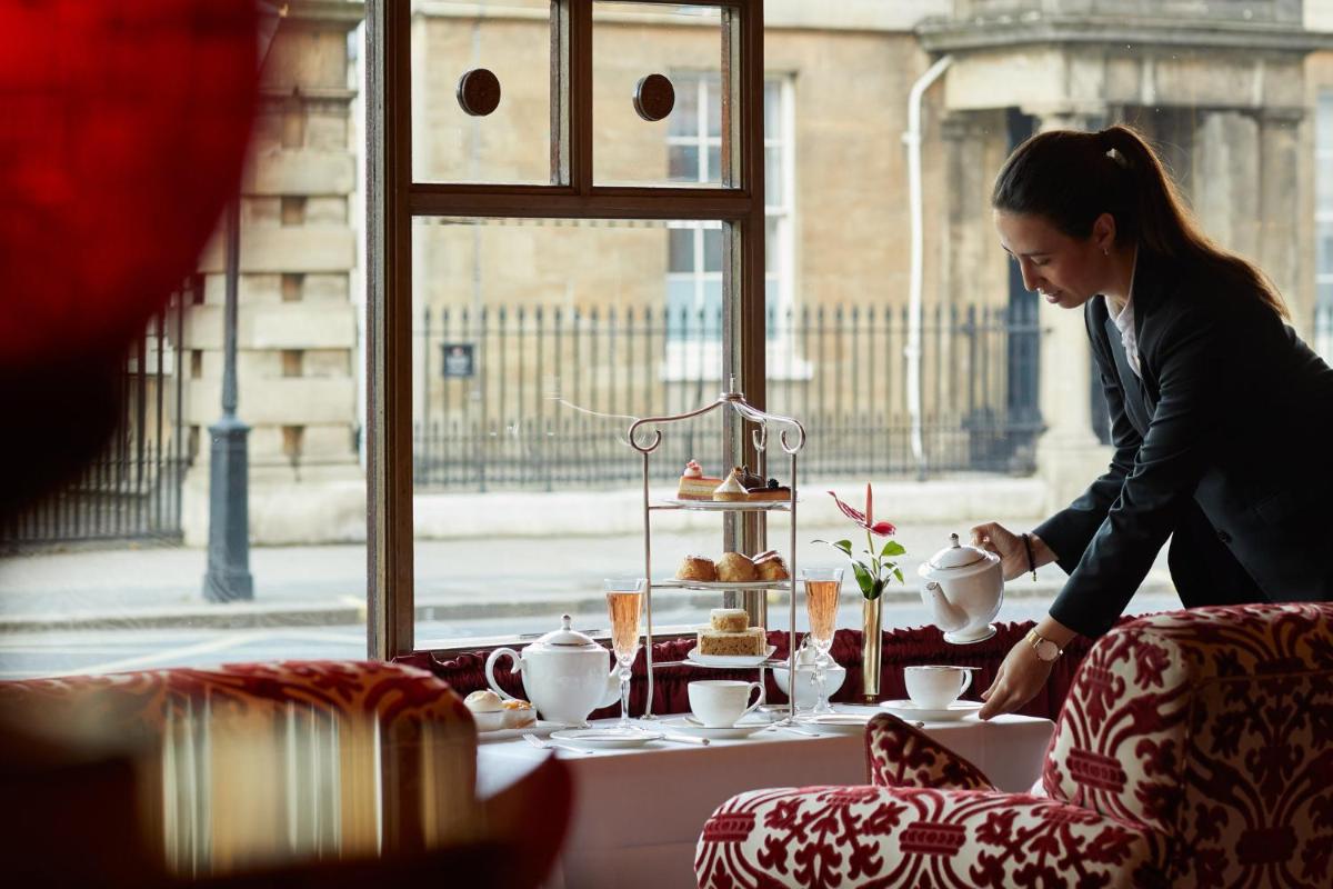 Rubens At The Palace
