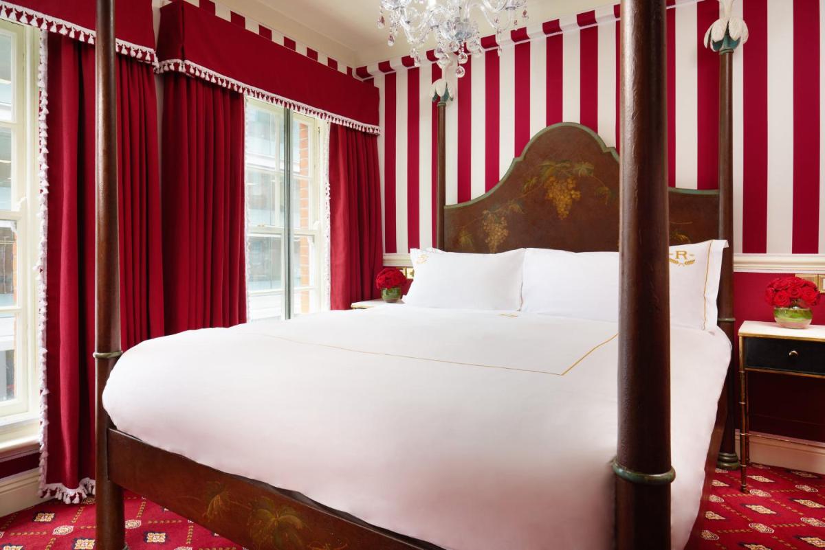 Rubens At The Palace