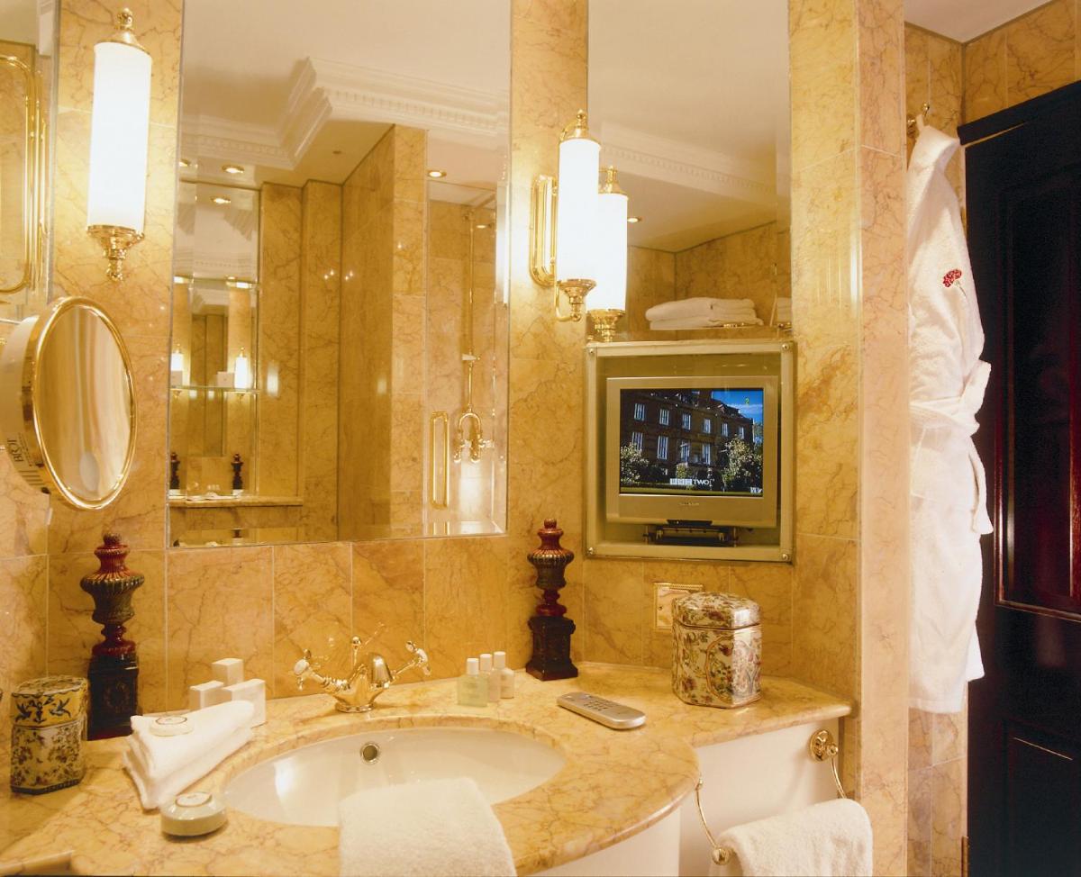 Rubens At The Palace