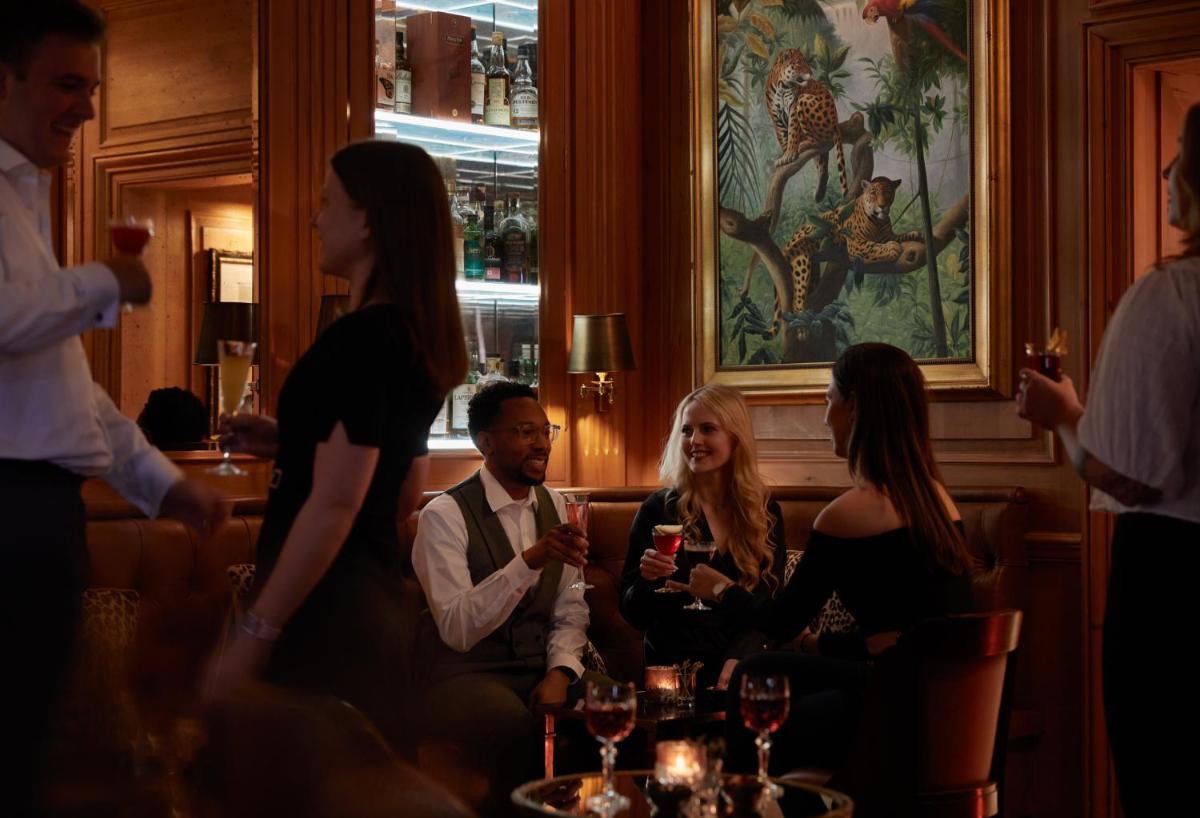 Rubens At The Palace