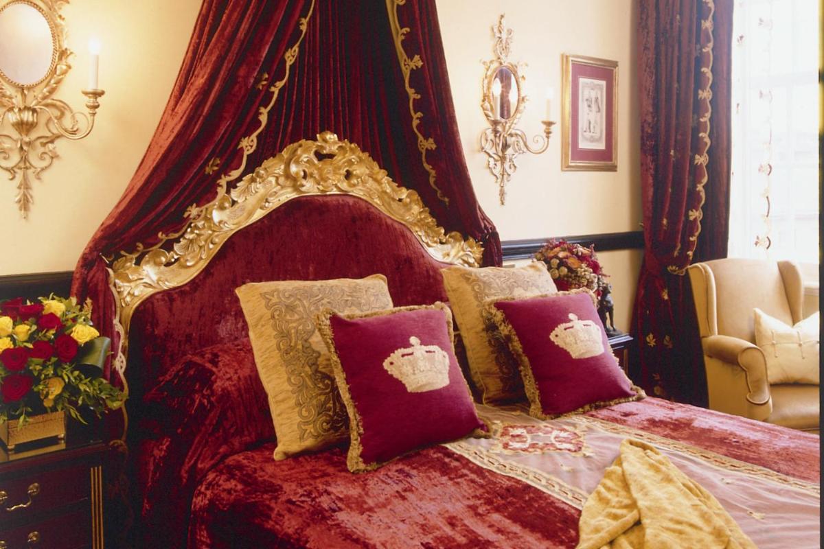 Rubens At The Palace