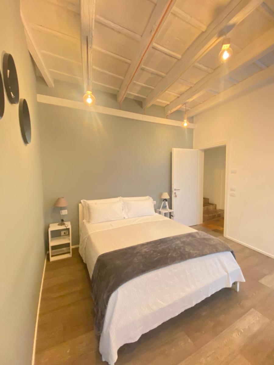 Rumi Rooms