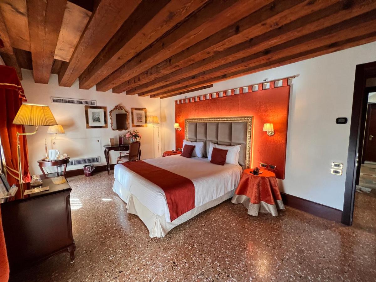 Ruzzini Palace Hotel