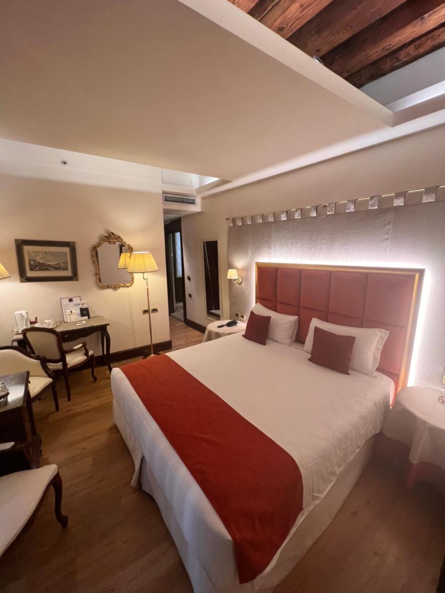 Ruzzini Palace Hotel