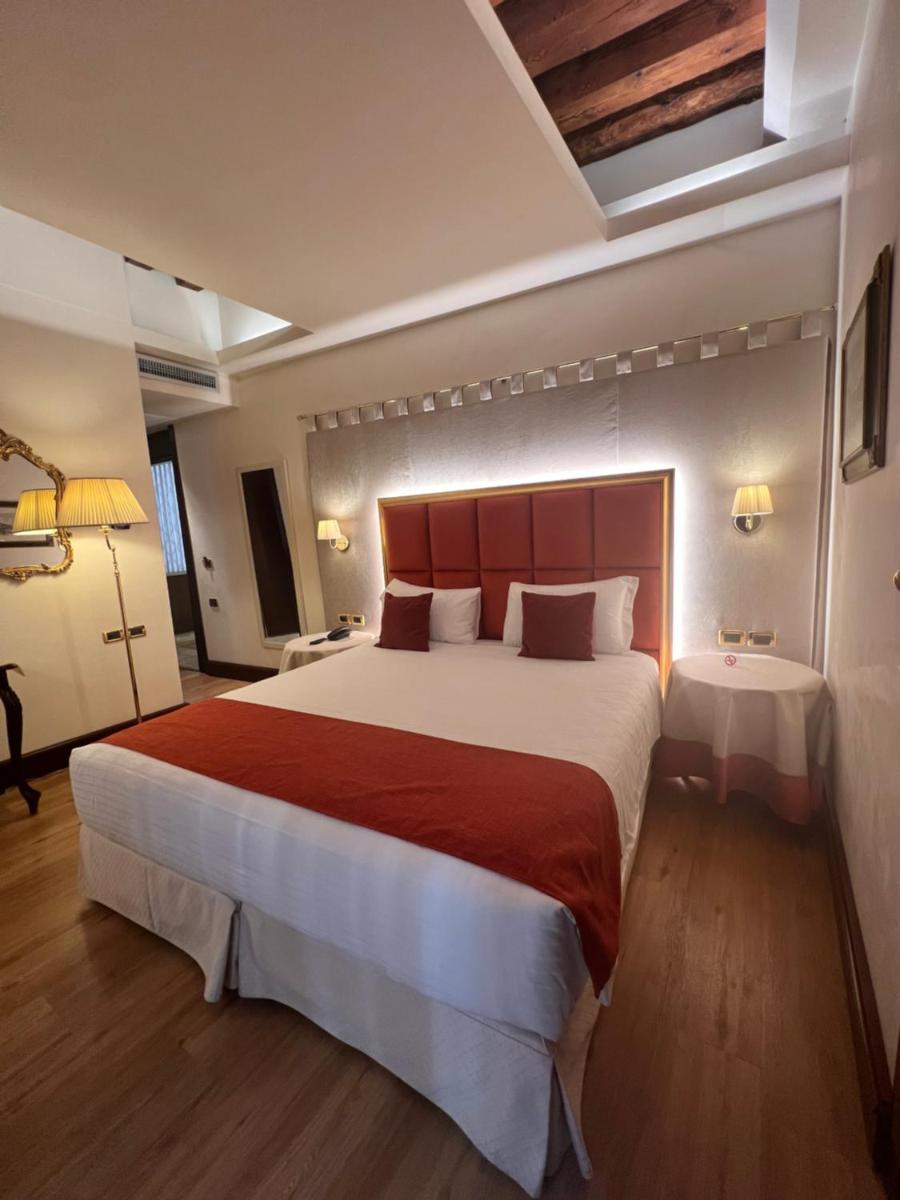 Ruzzini Palace Hotel