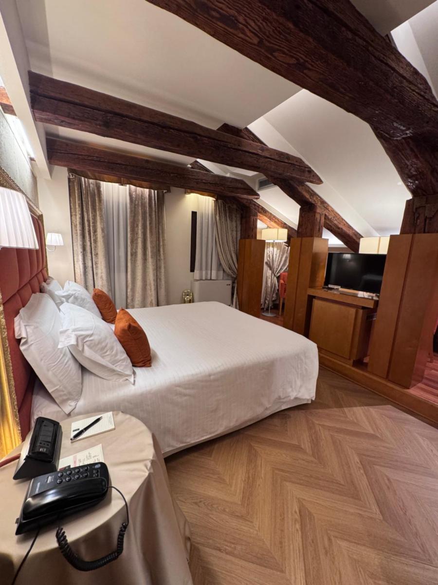 Ruzzini Palace Hotel