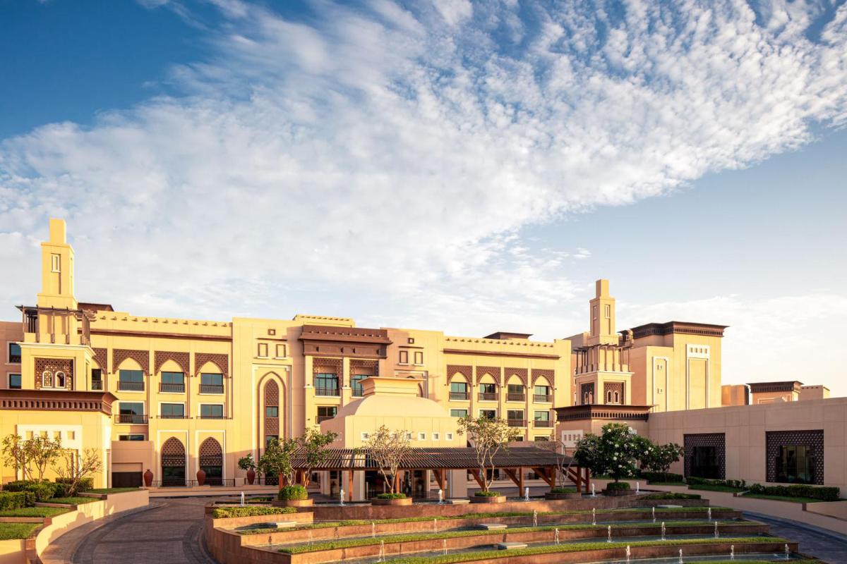 Saadiyat Rotana Resort and Villas